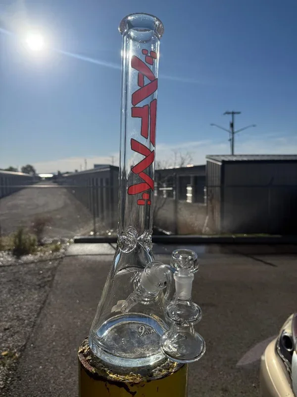 AFM Glass 18″ Beaker w/ Ashcatcher 14mm 45°