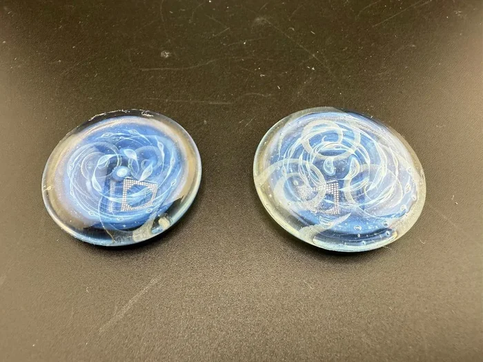 Danny W Glass Hash Press / Slurper Top Pocket Coin